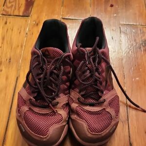 Reebok Maroon Mesh Sneakers